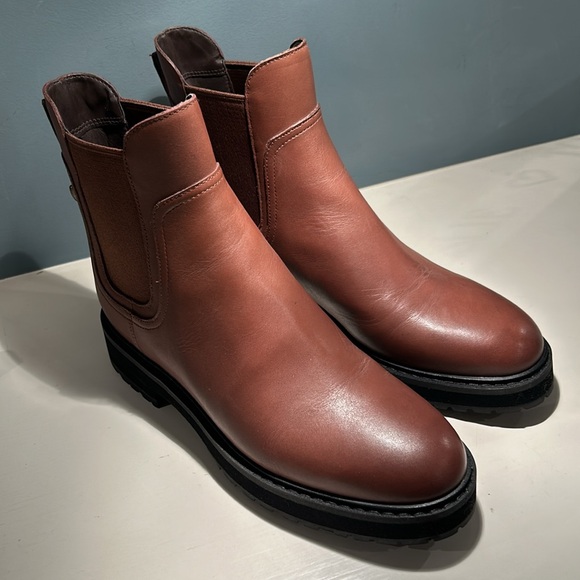 Cole Haan Chelsea Boot - Picture 1 of 7